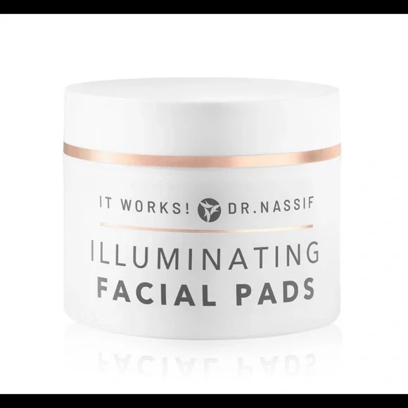 It Works! Skincare bundle - Picture 4 of 6